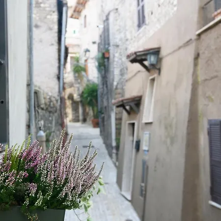 Vicolo D'este Tivoli