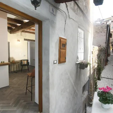 Vicolo D'este Διαμέρισμα *